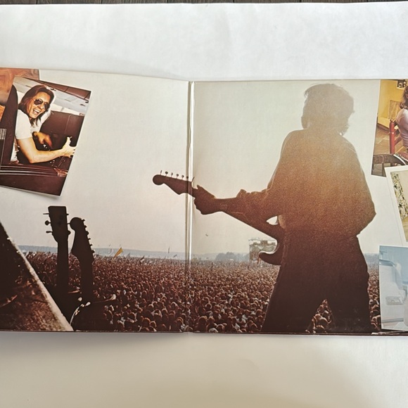 Eric Clapton - Backless - vintage vinyl record - condition is VG - Picture 3 of 5